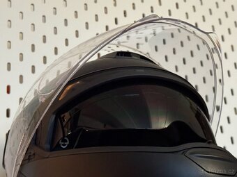 Schuberth C4 Pro Matt (M/57) + Schuberth SC1 Advanced - 19