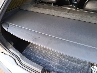 Volvo V40 1.9TDI 85kW 2001 - 19