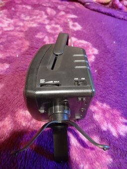 Prodám 2 zajímavé malé rádio - 19