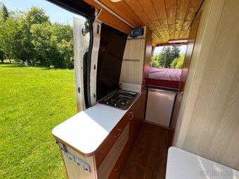 Pronájem obytné dodávky Iveco Daily - 19