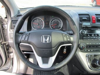 Honda CR-V 2.2 i-CDTi 4x4 ČR 1.maj - 19