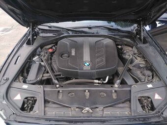 🚘 BMW 5 Touring F11 – bohatá výbava, velmi dobrý stav - 19