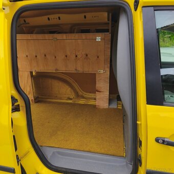 Volkswagen Caddy 2.0 SDI, poctivých 323tkm, po servisu - 19