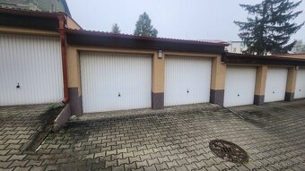Prodej velkopodlažního bytu v Klášterci nad Ohří - 19