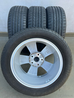205/55R16 ALU KOLA OCTAVIA III 6,5x16 5x112 ET46 TOP STAV - 19