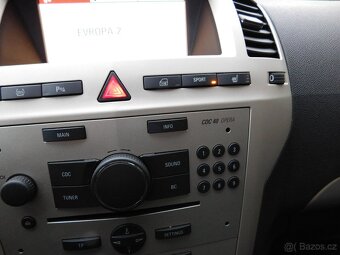 Opel Zafira 1.9 CDTi,,7 míst,,tažné zařízení,,NOVÉ ROZVODY - 19