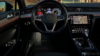 Passat 2.0tdi m.2021 Full LED Kamera Adapt.Tempomat El.kufr - 19