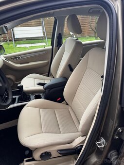 MERCEDES-BENZ B180 1.7i 85kw rok 2011 - 19