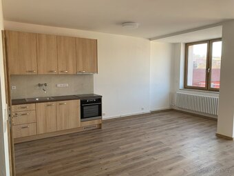 Byt 48m2 + 8,6 m2 balkon Osvětimany (Kyjov, Uherské Hradiště - 19