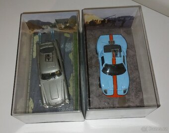 Auta 1:43 motorky 1:18 - 19