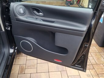 Renault Espace 2.0dCi 127kW Edition25th Panorama - 2x sada - 19