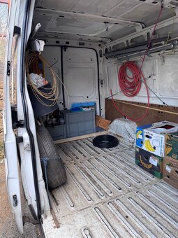 Ford transit 2,2tdi - 19