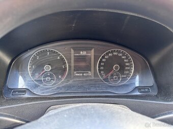 T5 long 2,0 Tdi 6 míst 75kW servisován - 19