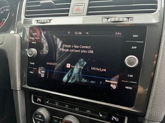 VW Golf VII Combi 2.0 TDI 110kW | FL, TAŽNÉ, CarPlay - 19