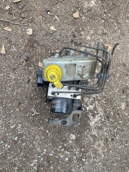 Náhradní díly z vozu Seat Alhambra 2.0TDI 103kw Levně - 19