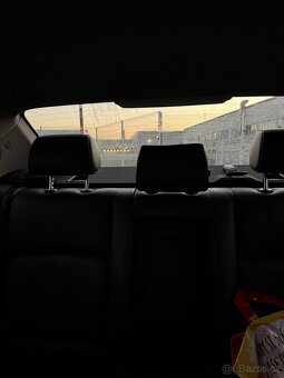 BMW 5 F10 2015.9 - 19