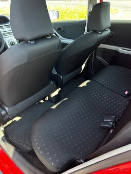 Toyota Yaris - 19