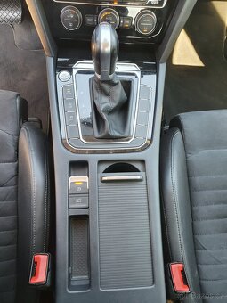 Volkswagen Passat, 2.0 Bi-TDI 176 kW DSG 4x4 ČR - 19