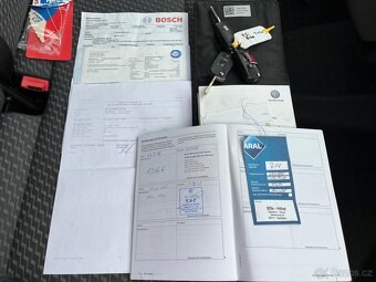 VW TRANSPORTER T5 2.0 TDi SERVISNÍ KNIHA 9.MÍST - 19