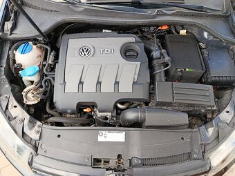 VW Golf VI Combi 1.6 TDi 77kw,STYLE,r.2012,2xklíč,Výhřevy - 19