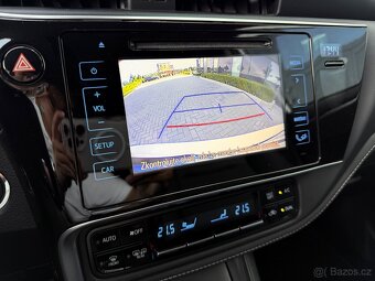 Toyota Corolla 1.6 Valvematic Executive / automat / 2018 - 19