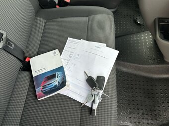 VW Transporter T6.1 2,0 Tdi Long Křídla 1.maj LED DPH - 19
