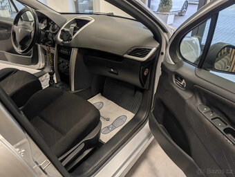 Peugeot 207 1,4 i - 19