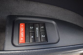 Audi S8 4,2i AUTOMAT QUATTRO,SUPER STAV - 19