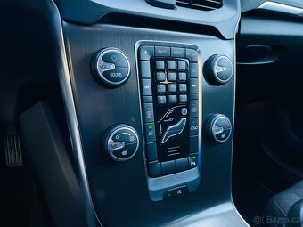 Volvo V40 2.0 D3 5VÁLEC AUTOMAT VÝHŘEV SERVISKA - 19