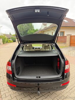 Škoda Octavia Combi III 2.0 TDI 110KW Elegance - 19
