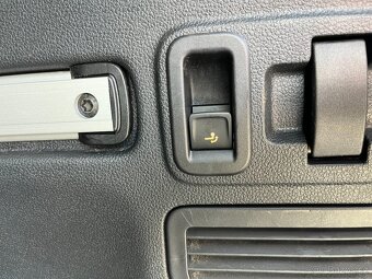 VW Touran 1.4 TSi DSG 7 Míst Navi, LED - 19