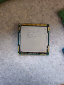 Věci do a k pc - 19