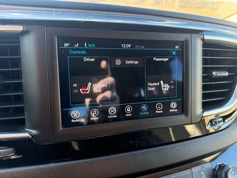 Chrysler Pacifica 3,6 Touring L DVD 201 - 19