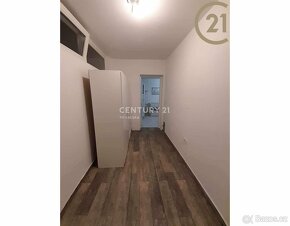 Prodej bytu 2+kk (49 m2) se společným dvorem - Poreč, Istrie - 19