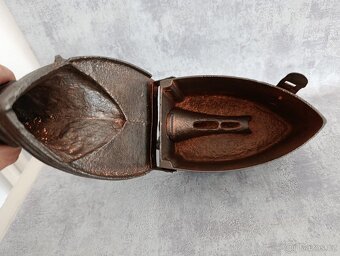 Orig.atypická vzácná žehlička DRAK do sbírky, dekorace - 19