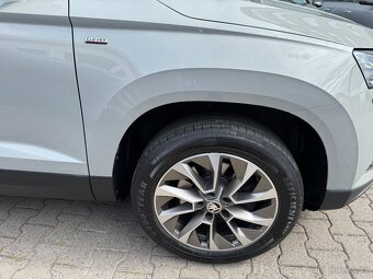 Škoda Karoq 2.0 TDI 110kW Man. Tažné Kamera Navi Keyless LED - 19