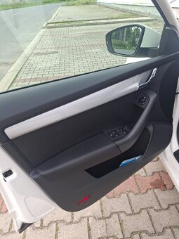 ŠKODA OCTAVIA III. COMBI 2.0TDI 110kw - 19