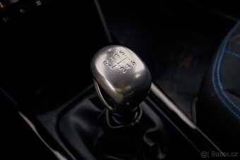 Peugeot 2008 1.2 PureTech 110 E6d-ISC GT Line - 19