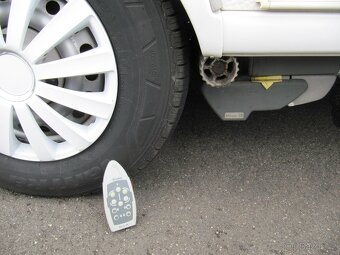 Prodám karavan Hobby 410 sfe,r.v.2007 + mover, markýza ,stan - 19