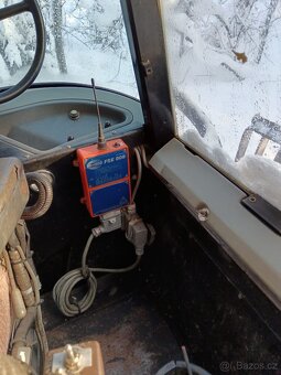 Massey Fegruson 6180 lesní kolový traktor - 19
