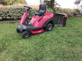 Sekací traktůrek Castelgarden XF140HD - 19