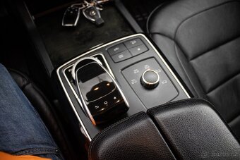 MERCEDES-BENZ GLS 350D 4MATIC - 19