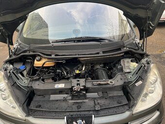 Peugeot 807, 2,0 Hdi 100 Kw, 7 míst Rok výroby: 7/2007 - 19