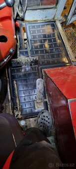 Gumová rohož Zetor 5511, 5611, 5711, 5745, 6711, 6745 ,6911. - 19