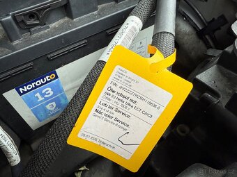 VOLKSWAGEN MULTIVAN T5 GP 2,0 TDI TEAM / 103 kW - 19