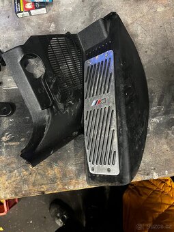 Interér BMW E36 sedan - 19