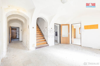 Prodej domu, 420 m², Radvanec - 19