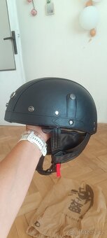Kožená retro helma s brýlemi, kšiltem - 19
