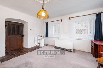 Prodej rozlehlé, zemědělské usedlosti s uzavřeným nádvořím,  - 19