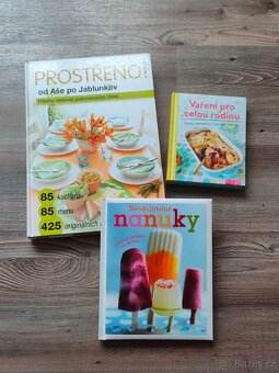 9x Kniha pro děti i dospělé - 19